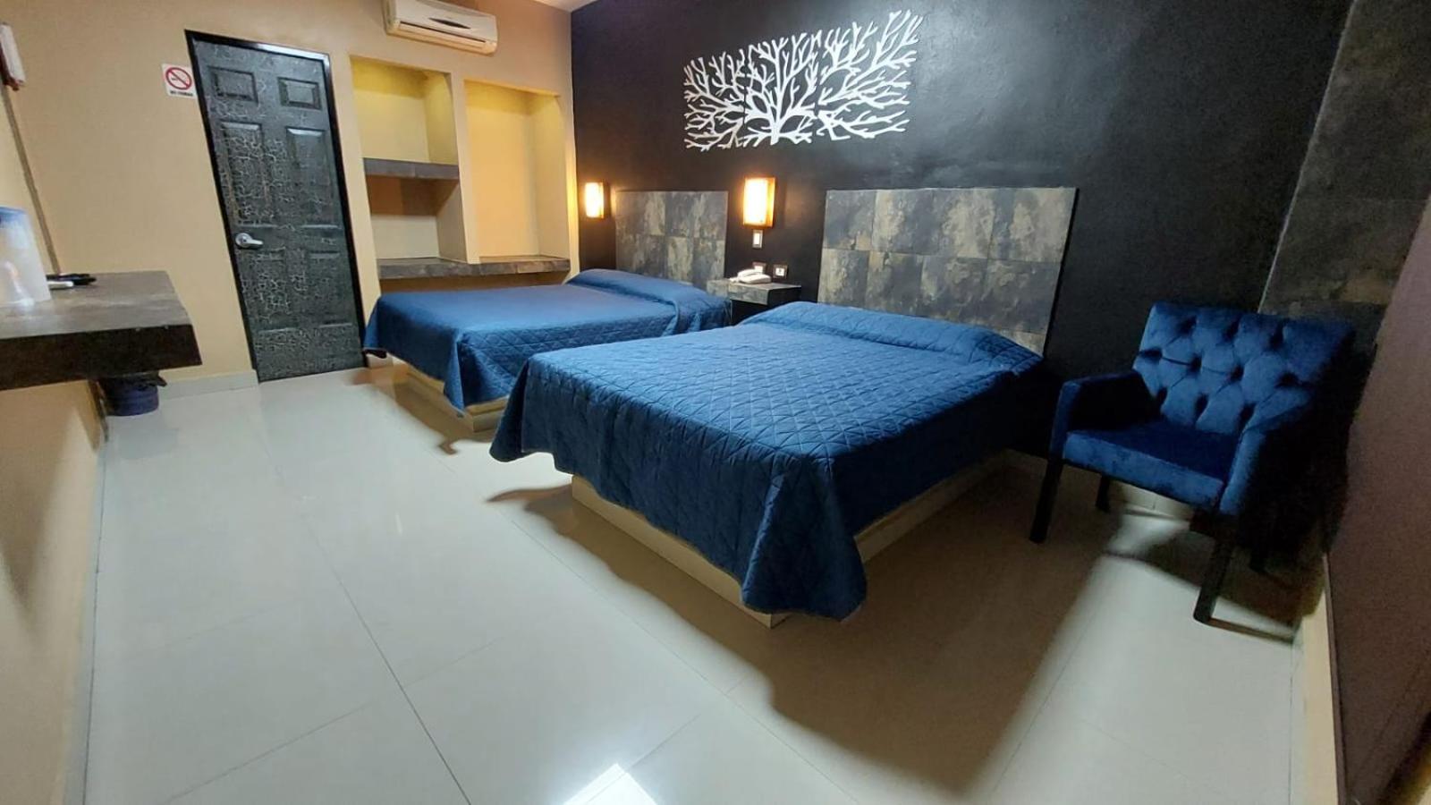 Habitación Doble Estándar con 2 camas dobles