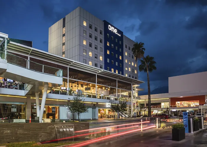 One TecnologicoHotel Monterrey